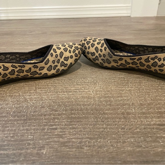 Cheetah Rothy's size 8.5 - Picture 6 of 6